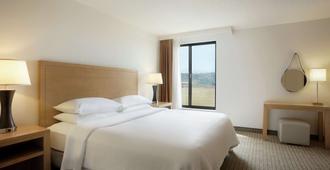 Embassy Suites by Hilton Denver International Airport - Ντένβερ