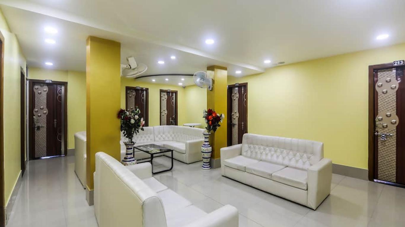 OYO 27073 Hotel Grand Silicon