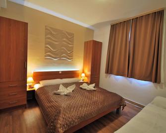 Nautica Apartments & Spa near the entrance of Kornati National Park - Betina - Bedroom