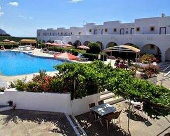 Sunny View Hotel - Kardamena - Building