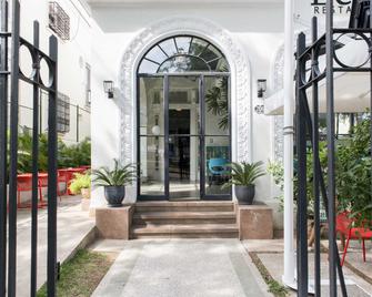 Paseo 206 Boutique Hotel - Havana - בניין
