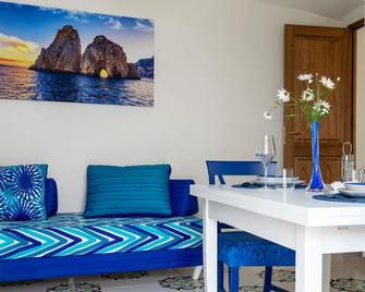 Yourhome - White House Giò - Positano - Comedor