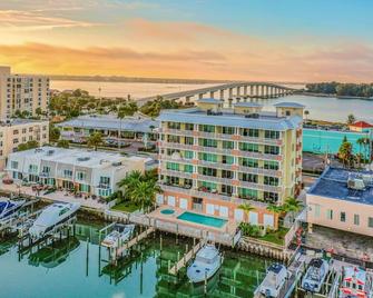 Dolphin's Cove - Clearwater Beach, FL - Clearwater Beach - Building