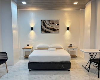 Hotel de Alexa - Maramag