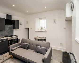 Cottage hide-out - Cleckheaton - Oturma odası