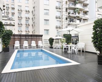 Cyan Americas Towers Hotel - בואנוס איירס - בריכה