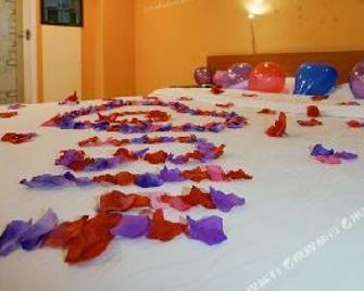 Qianjing Hotel Jiaoyu Branch - Yulin - Habitación