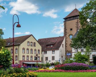 Cozy Apartment in Schwenningen with Garden - Villingen-Schwenningen - Edificio