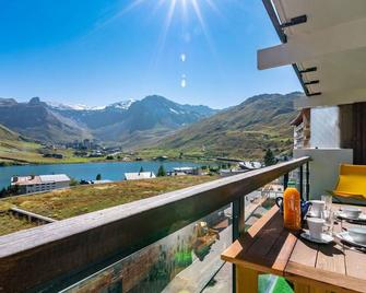 Nice apartment for 10 people with WIFI, TV and balcony - Champagny-en-Vanoise - Balcony