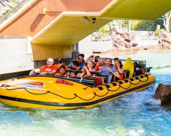 Orange Drive Hostel - Los Angeles