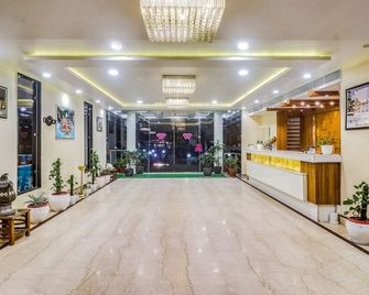 Hotel Kalka Royal - Katra - Lobby