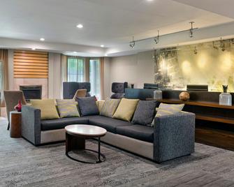 Courtyard by Marriott St. Louis Airport/Earth City - סנט לואיס - סלון