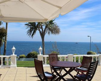 فندق ذا رويال دوتشي - فالموث - شرفة