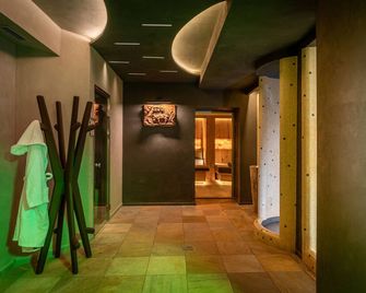 Hotel Rosa Degli Angeli - Peio - Flur