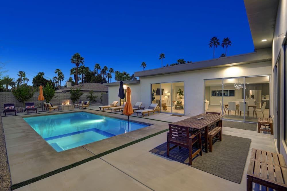 Calle Mod @ Deepwell - Modern Luxury. - פאלם ספירנגס - בריכה