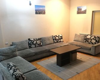 Tatev Apartments - ירבאן - סלון