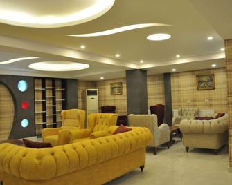 Madi otel - Izmir - Lounge