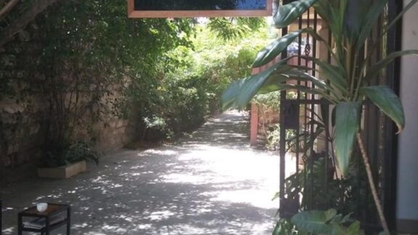 Cingaki Hotel