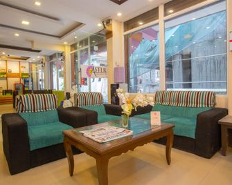 OYO 153 Aster Hotel Nepal - Κατμαντού - Σαλόνι ξενοδοχείου