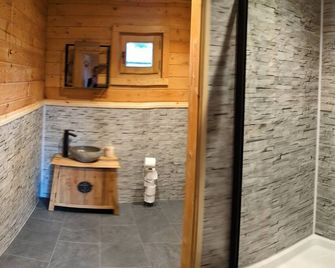 Pet Friendly - Lodge at Riverview Holiday Park - Newcastleton