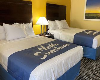 Days Inn by Wyndham Atlanta/Southlake/Morrow - Morrow - Schlafzimmer