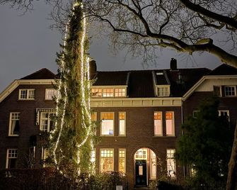 بوتيك هوتل سيكامور آت فيلا بارك - إيندهوفين - مبنى