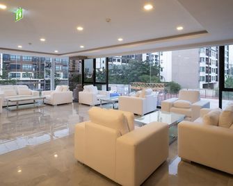 بي2 كورال بريمير هوتل - ناخون راتشاسيما - ردهة