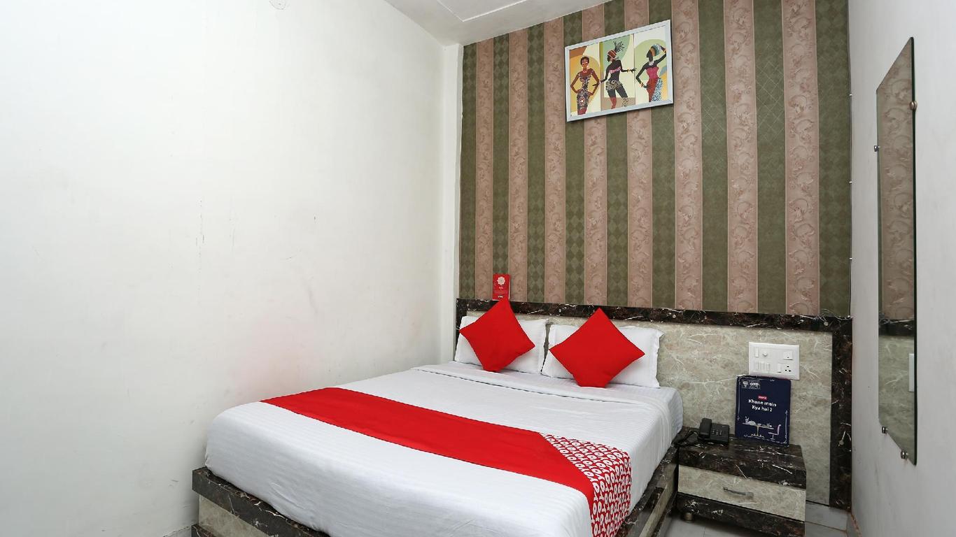 Hotel O Blue Moon