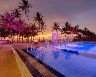 Seagate Hotel - Kalutara - Bazén
