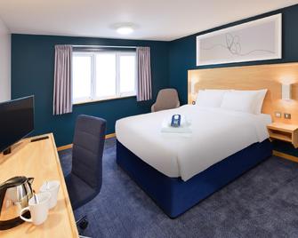 Travelodge Swansea Central - Swansea - Dormitor