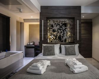 Hotel Diplomatic - Turin - Bedroom