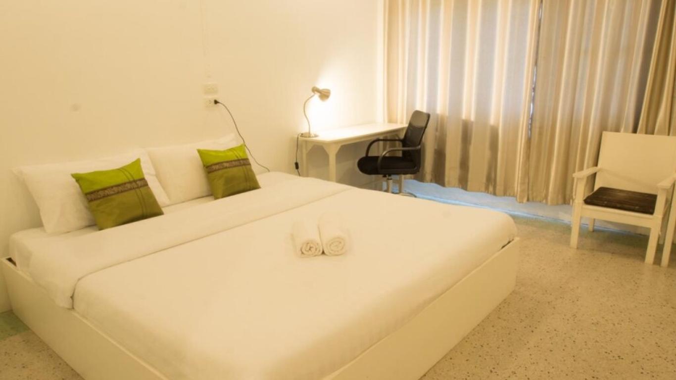 清萊鐘樓青年旅館