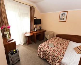 Hotel pod Wierzba - Świdnica - Schlafzimmer