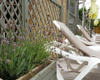 Hotel Castell Blanc - Roses