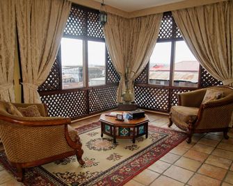 Zanzibar Palace Hotel - סטון טאון - סלון