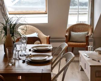 L'appart de la Ferté - Rue principale de St Valery - Saint-Valéry-sur-Somme - Dining room