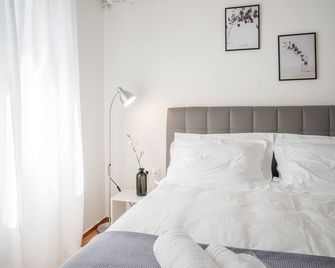 Modern design apartment near Acropolis 2 - Athènes - Chambre