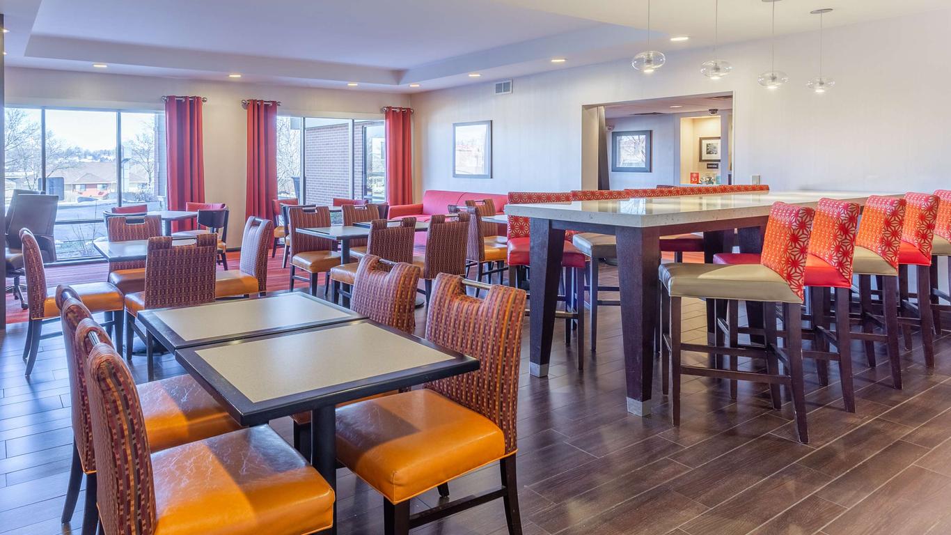 Hampton Inn Madison-East Towne Mall Area