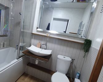 Luxury Smart Windsor London Parking - Farnham Royal
