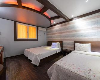 Gangneung Shintel - Gangneung - Bedroom