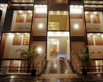Honesty Residency - Mattanūr - Building