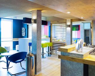 Ibis Budget Granville - Granville - Building