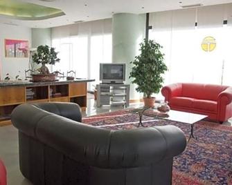 Hotel Thema - Rocca San Giovanni - Sala de estar