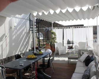 Kemmare - Riposto - Balcony