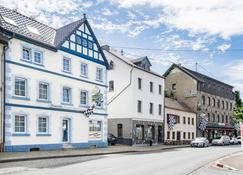 Nurburgring Rooms Pinocchio - Adenau - Building