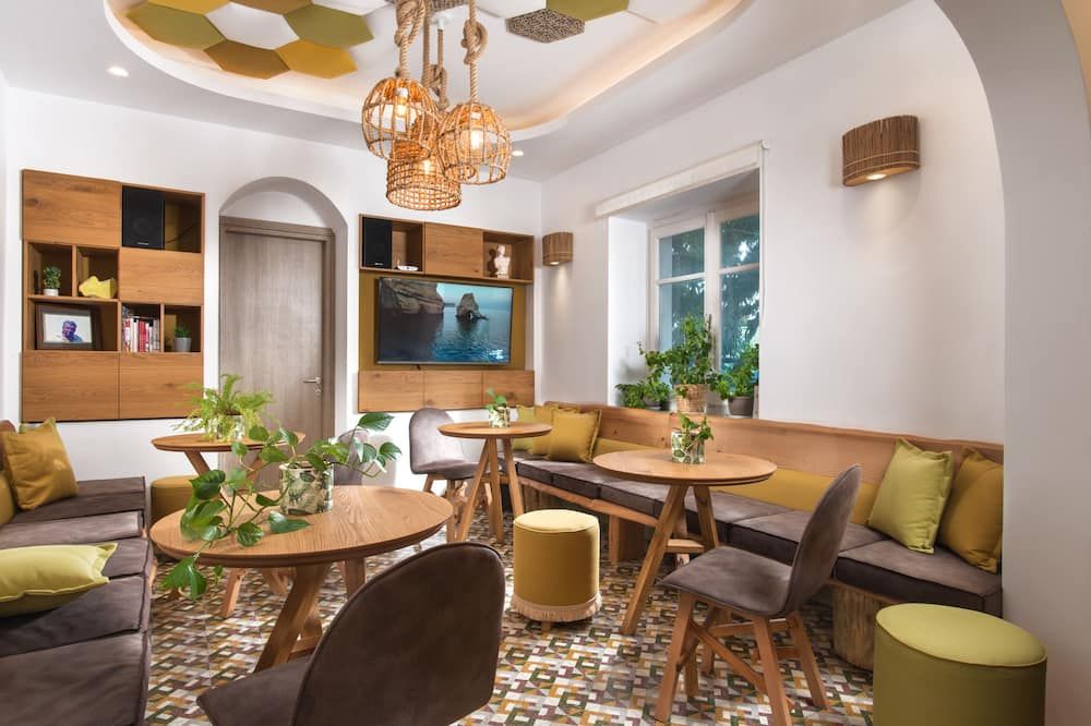 Semiramis Guesthouse - Adamantas