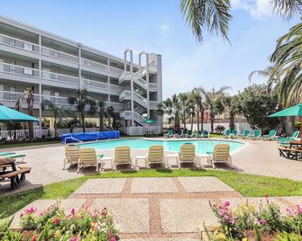 Daybreak at the Beach - Galveston - Pool