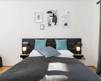 Family Stay Near Kunsthaus Graz | Sleeps 6 - Graz - Sypialnia