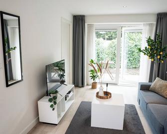 Child-friendly With Equipped Kitchen, Gerard - Eindhoven - Sala de estar