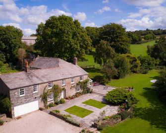 Park Farmhouse Bed and Breakfast - Bodmin